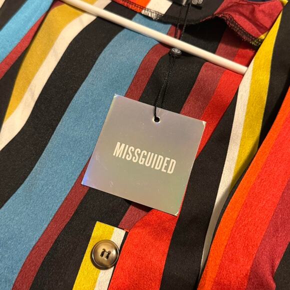 Missguided multi-colored striped button-down blouse with ruffled hem size 6 NWT - Picture 4 of 4